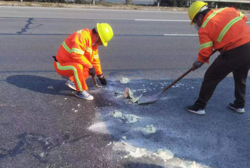 金坛公路下沉注浆加固